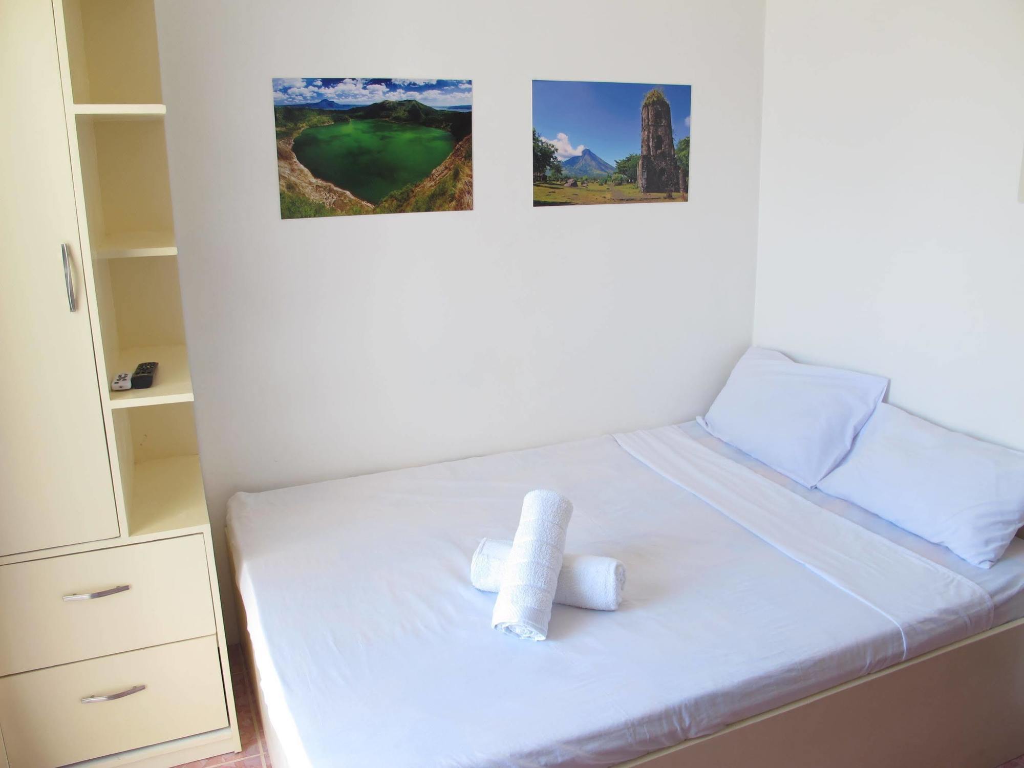 Cool Stay Inn Balabag  エクステリア 写真