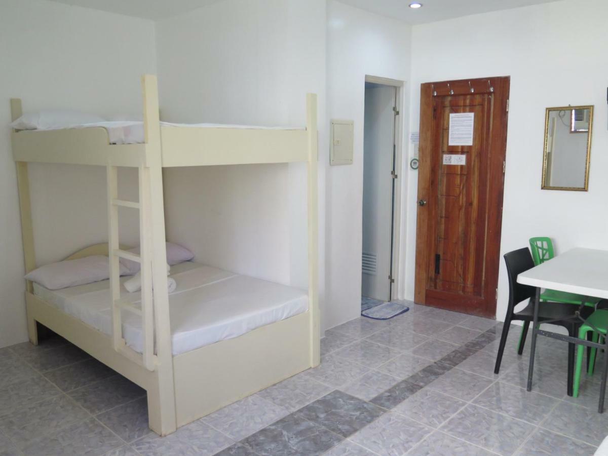 Cool Stay Inn Balabag  エクステリア 写真