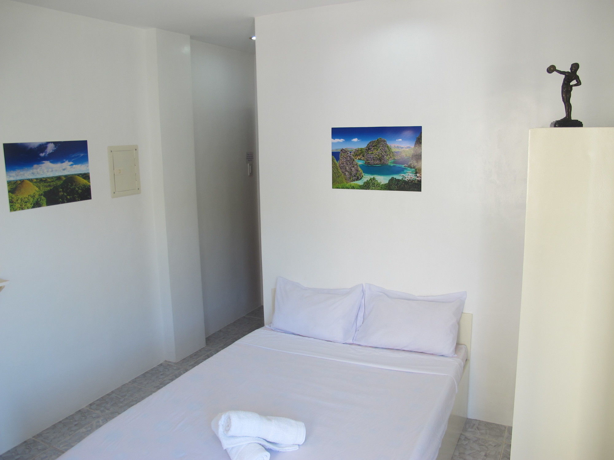 Cool Stay Inn Balabag  エクステリア 写真